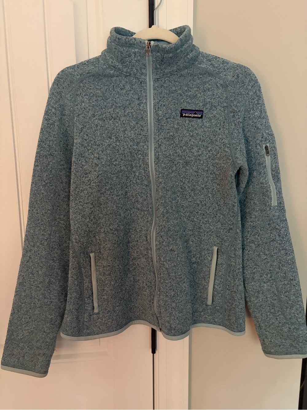 Patagonia Women's Light Blue Full-Zip Fleece Jacket SzM